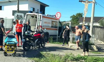 ACCIDENT în judeţul Cluj: Motociclist lovit de o maşină, condusă de un tânăr de 25 de ani
