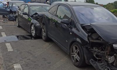Accident cu cinci mașini în Jucu. Trei persoane au ajuns la spital