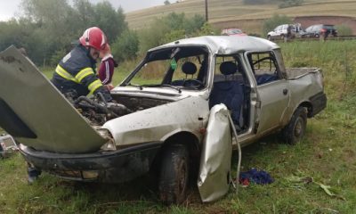 Cluj: Accident grav! Un bărbat a murit iar 2 femei au ajuns la spital după ce Dacia în care se aflau s-a răsturnat