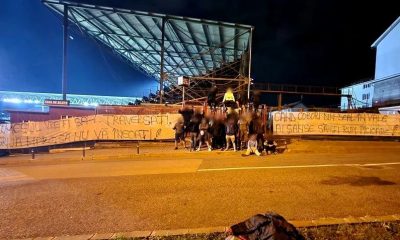 (Foto) Suporterii ”U” Cluj au „invadat” cu bannere stadionul CFR din Gruia 1