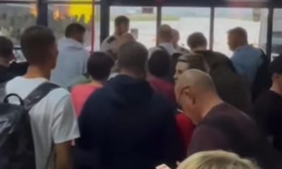 (Video) Alt scandal pe Aeroportul Cluj. „E incredibil ce face această companie, cum își bate joc de pasagerii din Cluj. Nu înțeleg cum i se permit atâtea”