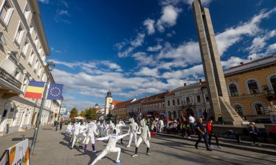 Demonstrație de scrimă pe Bulevardul Eroilor - eveniment a acut loc cu ocazia Săptămânii Europene a Sportului la Cluj-Napoca