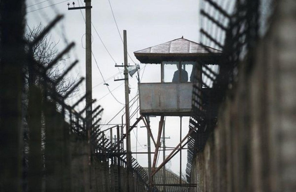 Condamnați la închisoare, "rătăciți" prin Cluj, găsiți și transportați la Gherla
