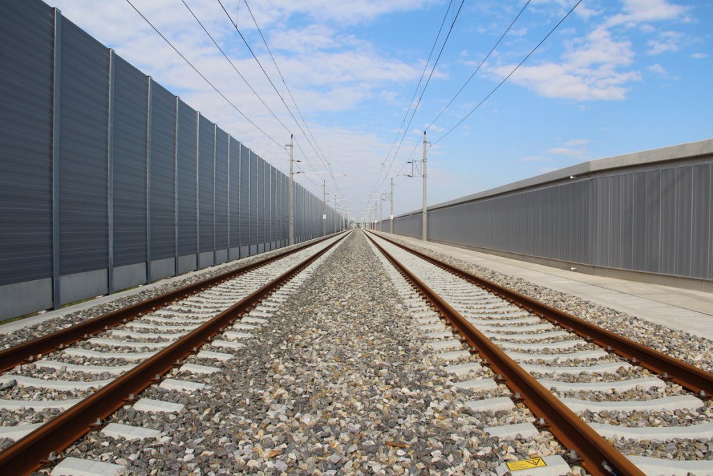 Calea ferată Cluj – Oradea: Contractul pentru lotul 2 poate fi semnat