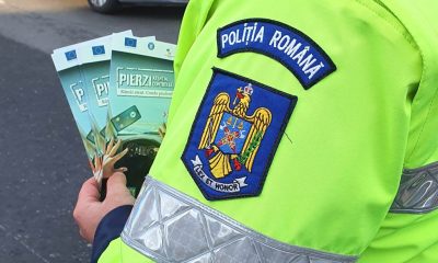 Ce cadouri au primit şoferii în trafic de la poliţiştii Serviciului Rutier Cluj