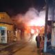 Incendiu în Piața Centrală din Turda! Ard mai multe gherete