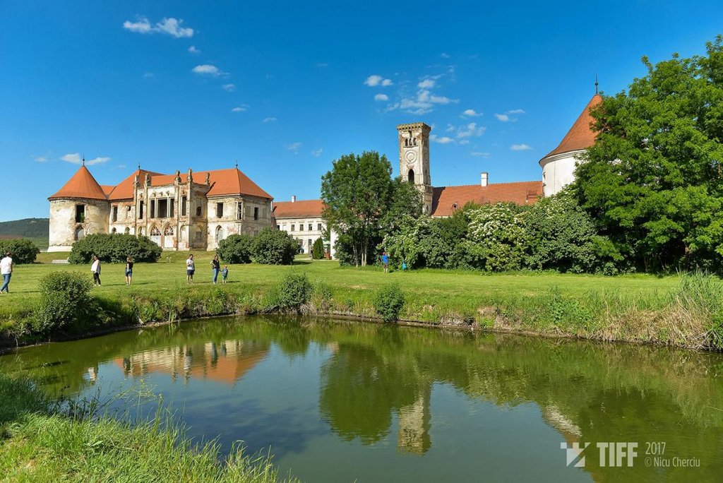 8 localități din Cluj, din care una cu castel și festival, atestarea ca zone cu resurse turistice