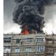 (Video) "Arde tot blocul, să vină urgent pompierii". Incendiu puternic la un bloc din București