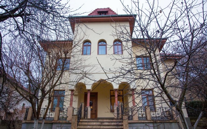 (Foto) Așa arată cea mai scumpă vilă din Cluj Napoca. Costă aproape 4 milioane de euro 1