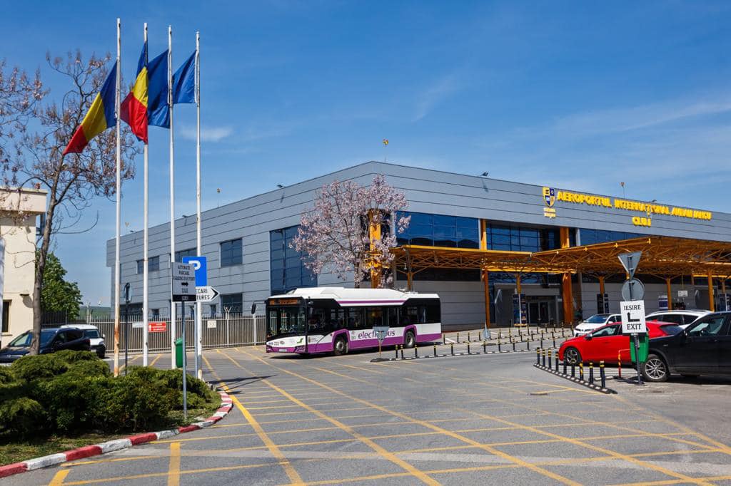 Cluj: De astăzi circulă autobuzele electrice pe noua linie expres A1E, ruta aeroport - centru
