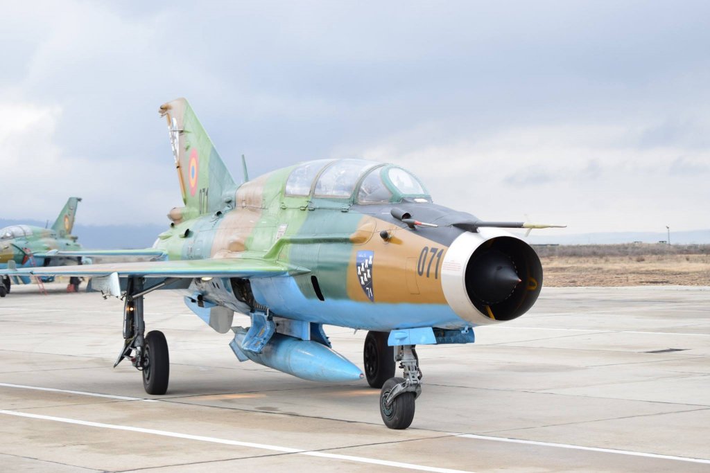 MiG-21 LanceR iese la ”pensie”.  Astăzi, ultimele zboruri la Cluj, la Baza Aeriană de la Câmpia Turzii