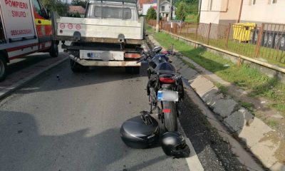 Accident cu o motocicletă și o autoutilitară în Feleacu. Bărbat, transportat la spital