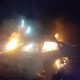 Mașină în flăcări în județul Cluj. O femeie a ajuns la spital