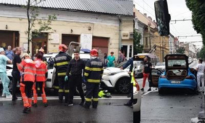 (Video/Foto) Cluj: Accident cu 3 mașini pe Calea Moților