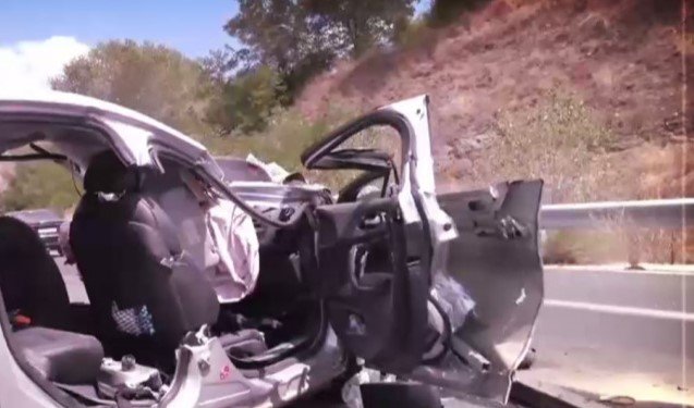 Mașină înmatriculată cu numere de Cluj, implicată într-un accident GRAV în Grecia. Părinții au murit, iar copiii sunt răniți