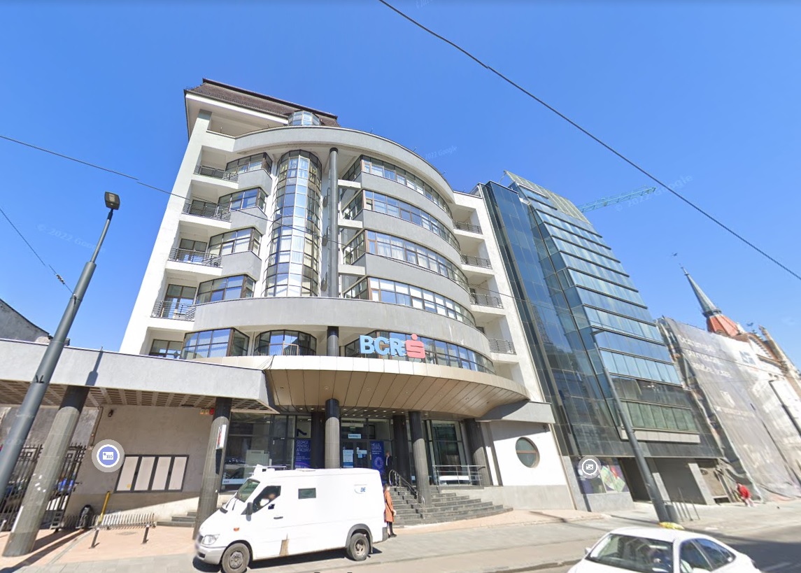 Lucrări de modernizare la noul sediu al Primăriei de pe strada George Barițiu (fosta agenție BCR)/Foto: Google Maps
