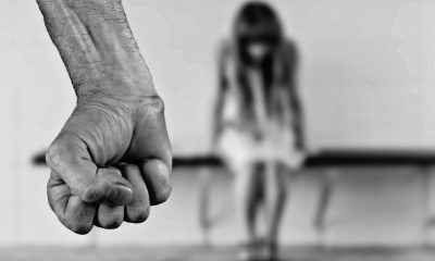 Minoră violată de tatăl vitreg, în Alba/Foto: pixabay.com