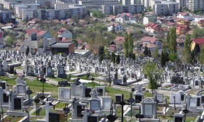 Incident tragic în cimitirul din Mănăștur. O cruce a căzut peste o femeie, victima nu a supraviețuit