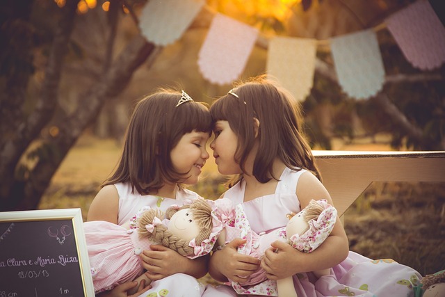 ndemnizaţia lunară pentru copiii născuţi din sarcini gemelare, de tripleţi sau multipleţi va creşte cu 50%/ Foto: pixabay.com