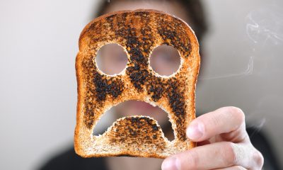 Mâncarea arsă, un pericol pentru sănătate. FOTO: Depositphotos.com