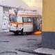 O ambulanță ia foc în fața spitalului / Foto