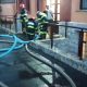Prăpăd la Cluj în urma furtunii! Pompierii, solicitați să scoată apa din case, subsoluri și garaje/ Un liceu din centrul orașului, inundat