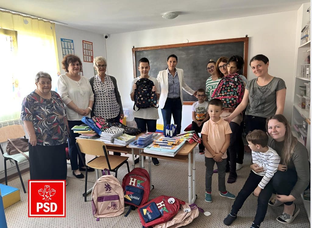 TurdaNews - Femeile social democrate au fost alături de copiii cu autism din Câmpia Turzii la începerea școlii