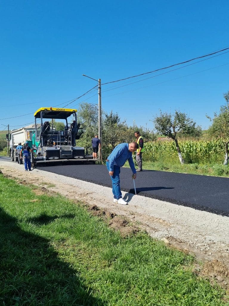 TurdaNews - O nouă stradă asfaltată în comuna Frata