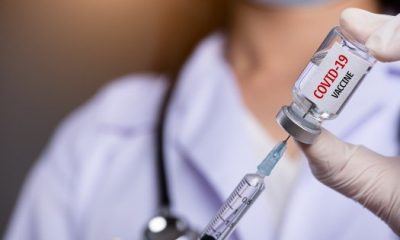 UE vrea să cumpere noi vaccinuri anti-COVID, după ce numărul de cazuri a "explodat" în regiune