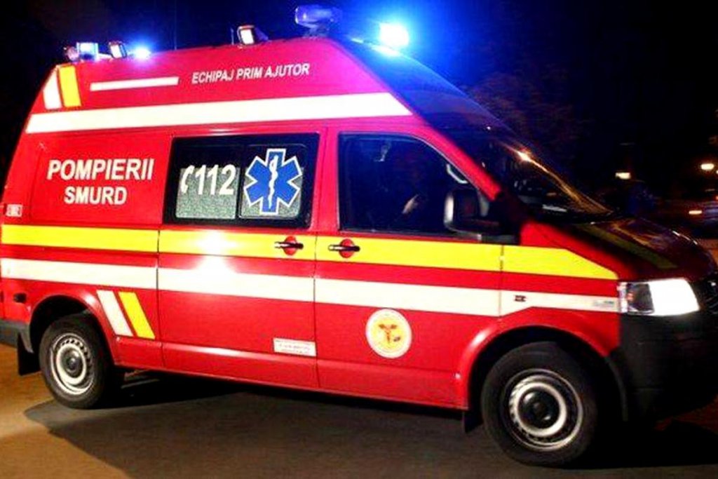 Accident GRAV într-o localitate din Cluj! O mașină a intrat într-o țeavă de gaz / Șoferul, în stop cardio-respirator