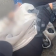 Un bărbat a fost arestat preventiv pentru 30 de zile după ce a comercializat droguri prin intermediul unui elev şi l-a şi şantajat./ Foto: captură ecran video Poliția Română - YouTube