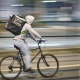 Clujenii cer o bandă de biciclete pe Observatorului pentru „nepalezii de la delivery”: „Circulă pe contrasens în goană nebună”