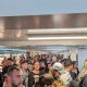 Haos de 5 stele pe Aeroportul Cluj: ”Țin pasagerii ca vitele în containerele improvizate, fără aer. Nu au putut nici să deschidă niște gemuri” - FOTO