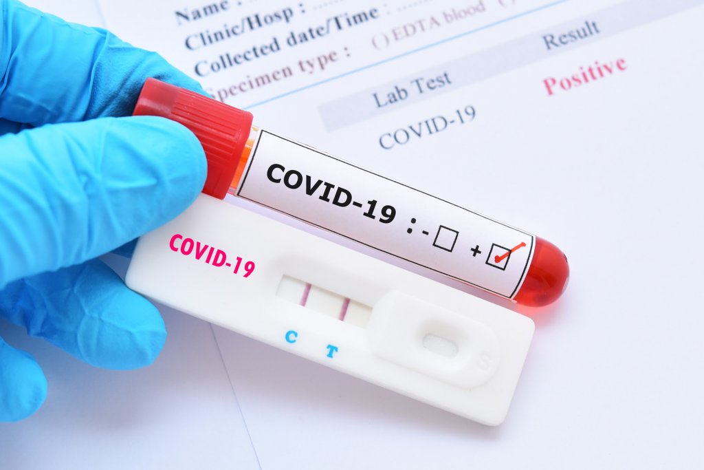 Noul val de COVID: 46 de morți și mii de infectări în ultima săptămână