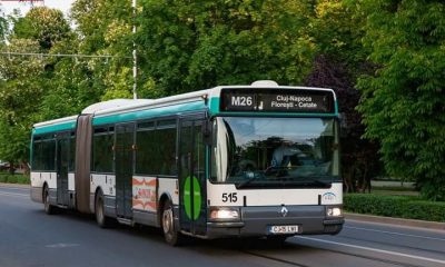 O floreșteancă se plânge că așteaptă mult timp în stație un autobuz ca să poată ajunge acasă: „Încolo spre Cluj trec o grămadă, dar înapoi nu vin”