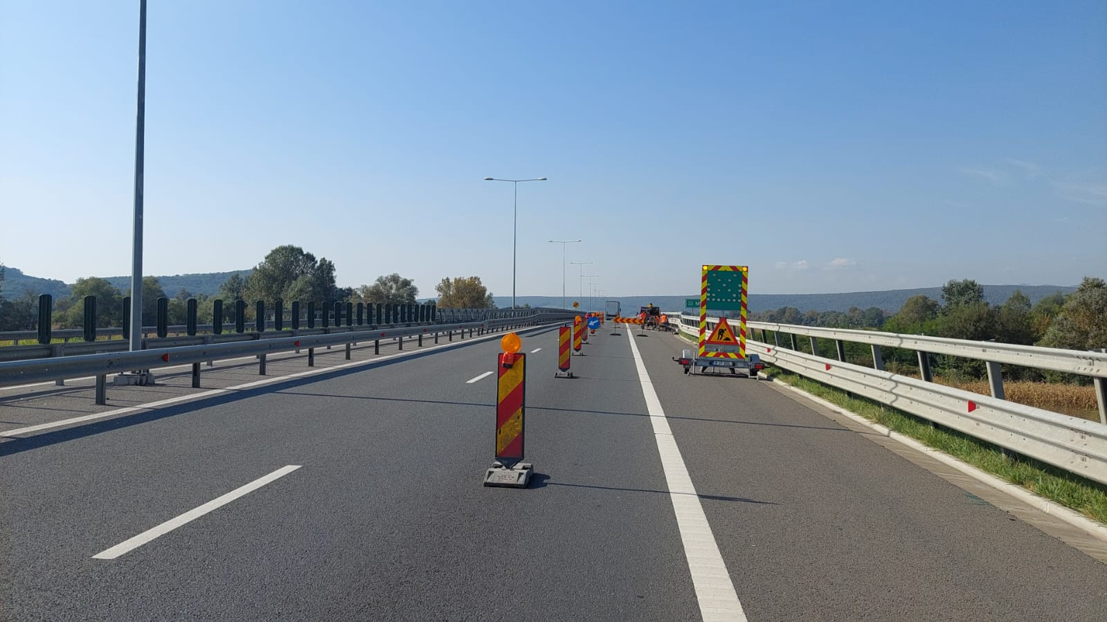 O lună de restricții de circulație pe autostrada Sebeș-Turda! Se fac reparații