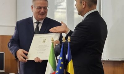Profesorul Alexandru Laszlo și Alfredo Maria Durante Mangoni, Ambasadorul Italiei în România/Foto: Colegiul Baritiu Facebook.com