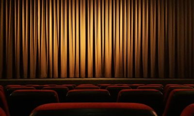 Numărul persoanelor care au fost la o piesă de teatru sau au vizionat un film în cinematograf este în scădere/ Foto: pixabay.com