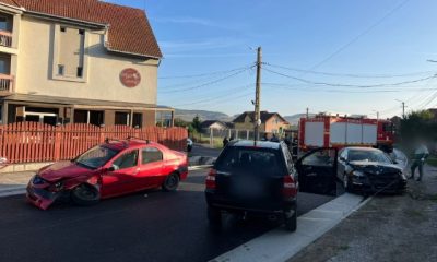 Accident în Gilău între trei mașini / Foto: ISU Cluj