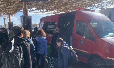 Ucraineni ajunși din Israel pe Aeroportul Cluj, luni, 16 octombrie / Foto: Departamentul pentru Situaţii de Urgenţă - Facebook