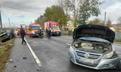 Un clujean a fost implicat într-un accident rutier grav în Bistrița. Șase persoane, dintre care 3 copii au ajuns la spital, Planul Roșu activat