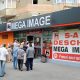 Mega Image a retras de pe rafturile magazinelor din țară un tip de bomboane de ciocolată/ Foto: MEGA IMAGE - Facebook