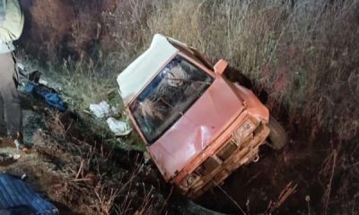 Un bărbat de 34 de ani din Chiraleş a produs, în noaptea de joi spre vineri, un accident rutier pe un drum judeţean din Bistriţa-Năsăud, neavând permis şi fiind sub influenţa alcoolului, după care a plecat de la locul faptei, lăsând în urmă un pasager accidentat/ Foto: ISU Bistrița-Năsăud