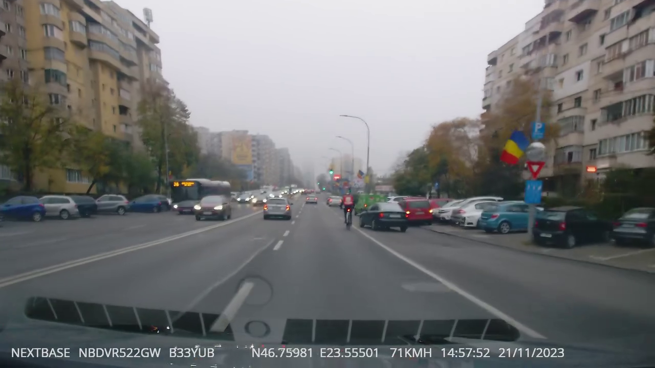 Bicicliștii au viață grea la Cluj-Napoca: ”Pot să înțeleg ca pe mine nu m-ai văzut, dar cu biciclistul ce ai avut?” - VIDEO