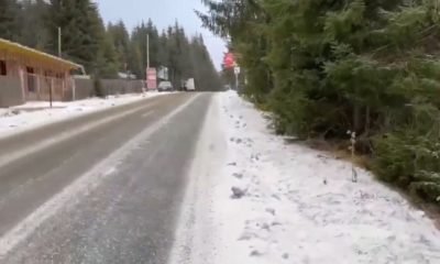 Se circulă în condiții de iarnă la munte în Cluj! Cum arată drumul din Băișoara