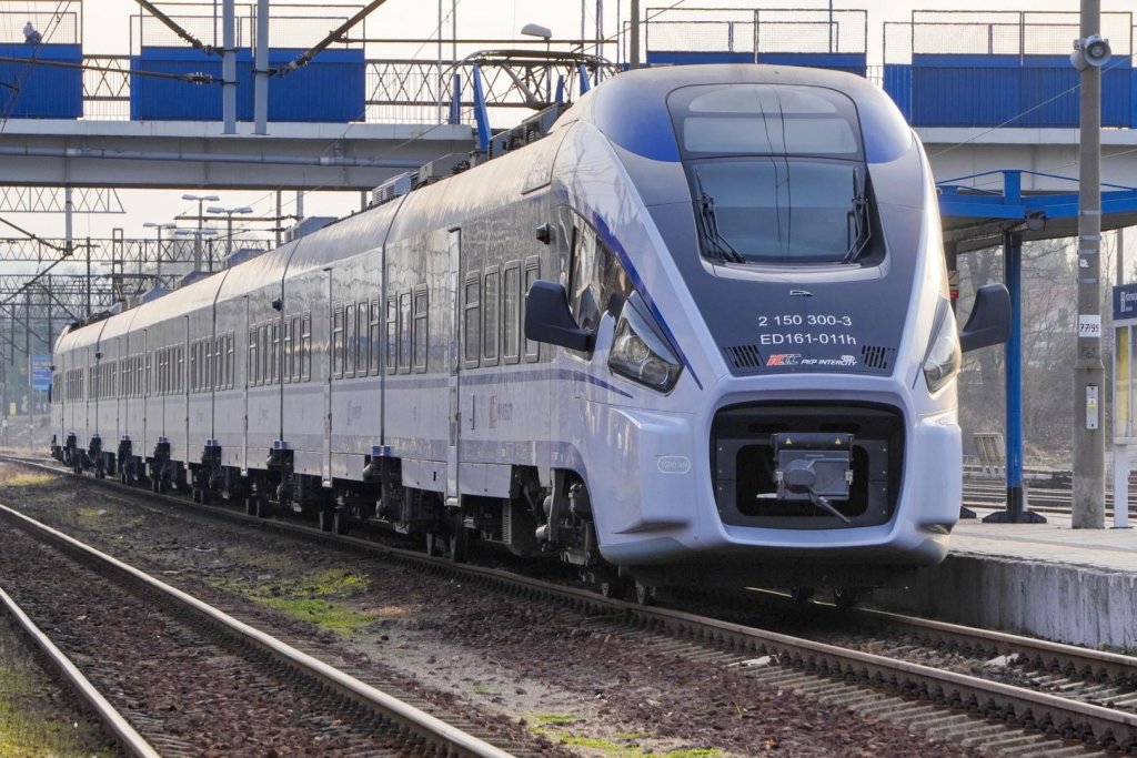 Trenuri noi pentru Cluj. Ce rute vor deservi