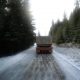 Atenție, șoferi! Polei pe unele drumuri din zona de munte a Clujului