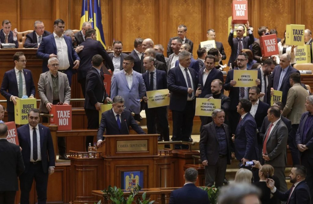 Deputatul AUR de Cluj, acuzat de USR că le-a furat amendamentul: „Mi-a spus, zâmbind, că a crezut că nu sunt în sală”