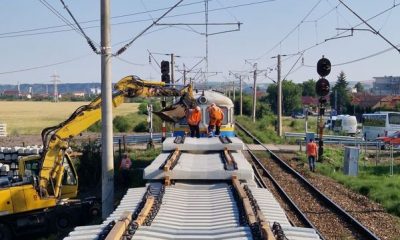 Lucrări pentru electrificarea căii ferate Cluj-Oradea. FOTO: CFR Infrastructură Facebook.com