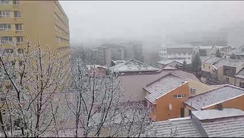 Ninge la Cluj și în Hașdeu, dar sunt zone din oraș unde nu a căzut niciun fulg de nea - VIDEO